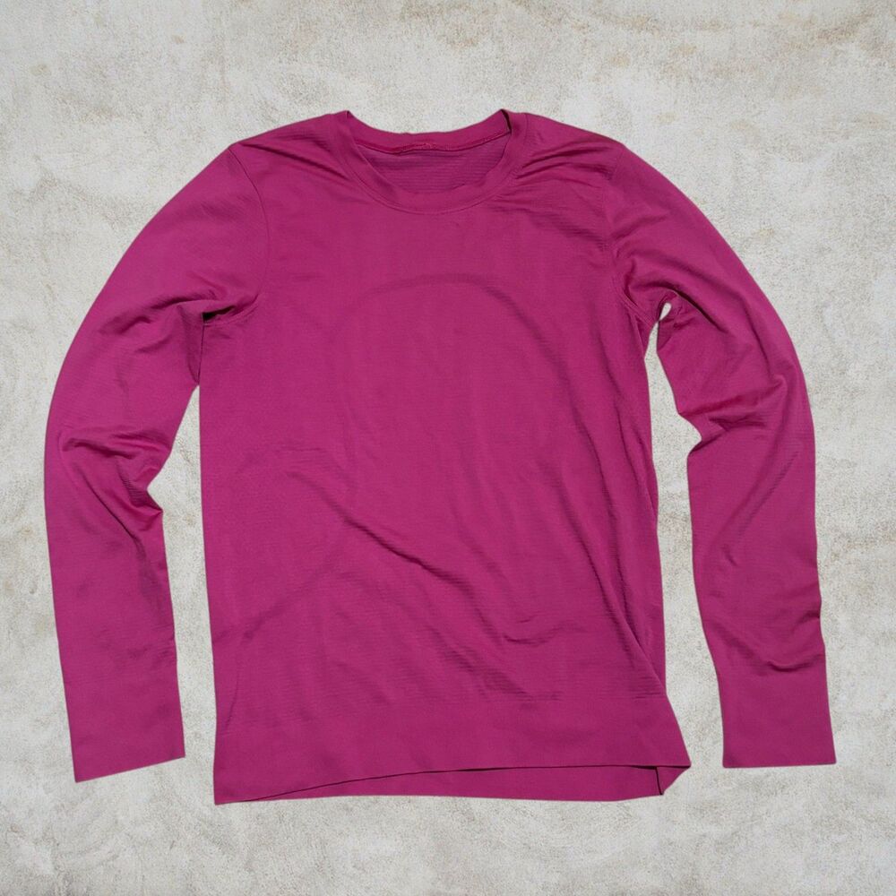 LULULEMON size 4 SWIFTLY RELAXED Long Sleeve Shirt RIPENED RASPBERRY Pink